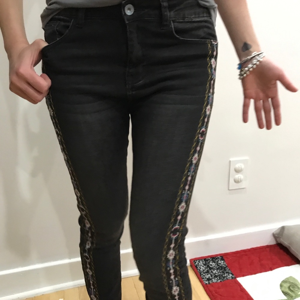 Exotic jeans by Desigual